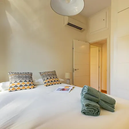 Charming 2 Bedroom At Center By Ocityzen Apartment