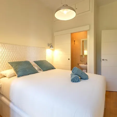 Apartment Charming 2 Bedroom At Center By Ocityzen *